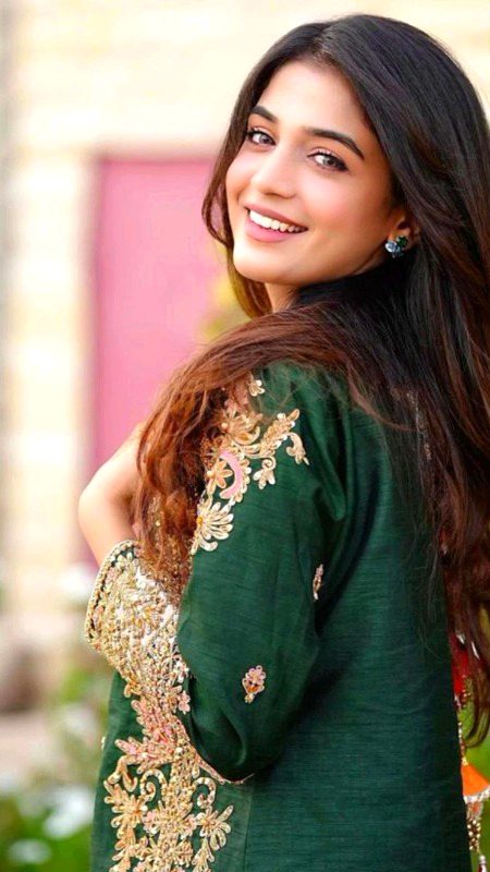 Please come to me laiba Khan. MU