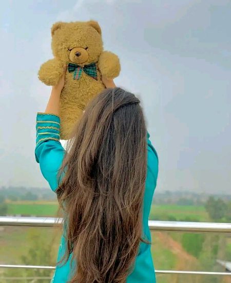 ✍️__بنتِ حوا محتاط رہو
ابن آدم اتنے فرماں بردار ہیں
 کہ زنا اپنے فیصلے سے کرتے ہیں
 اور نکاح والدین کے فیصلے سے کرتے ہیں""__کڑوا سچ