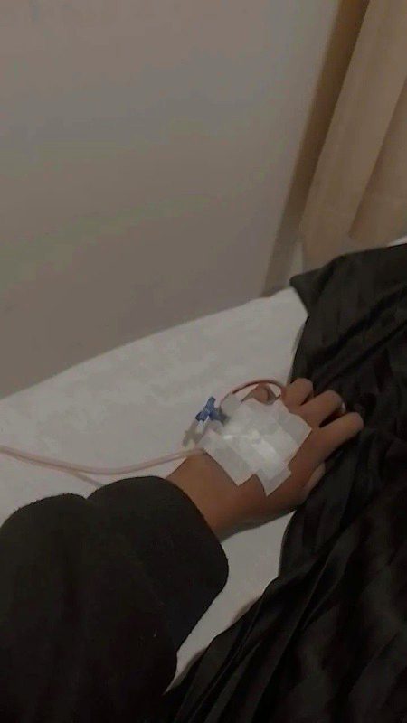 *_نبھانا جیسے کہتے ہیں وہ کچھ ہی لوگوں کو آتا ہے_*
*_ورنہ بہت آسان ہے کہنا مجھے تم سے محبت ہے_
┈•