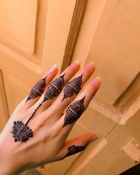 Mehndi Design image