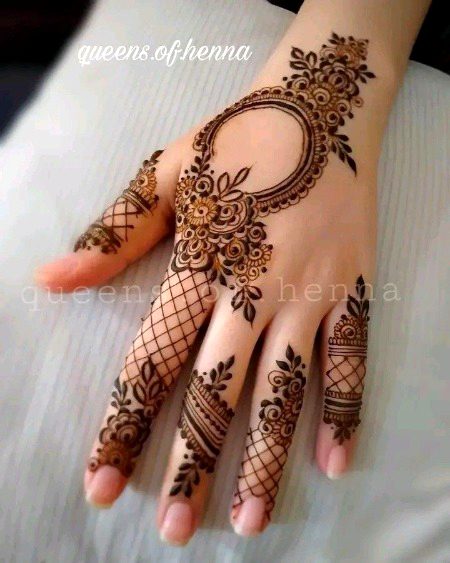 Mehndi Design image