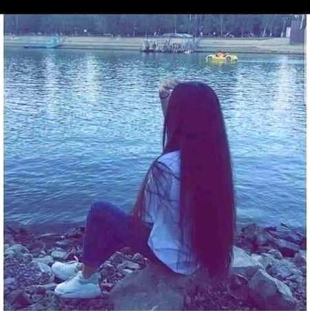 Jou tumhy Rula sakty hain. ..Yaqeen mano wo tumhy Bhula bhi sakty hain
