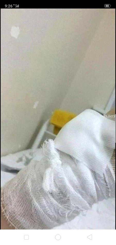 خدا کرے جب تجھے پچھتاوا ہو تو مجھے مرا ہوا پاے.
اور خدا کرے تیرے حصے میں میری قبر کی خاک تک نہ آئے🔥 Mahii 💔