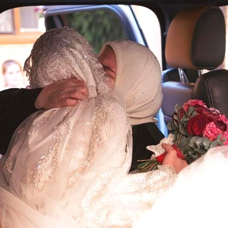 جنت کا دوسرا نام ماں ہے آے اللہ میری ماں کے ساتھ
ساتھ تمام ماؤں کی لمبی عمر عطا فرما۔ آمین یارب العالمین