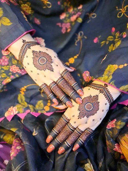 Mehndi Design image