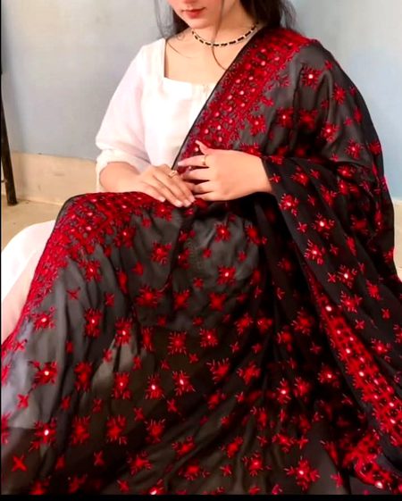 Beautiful People image