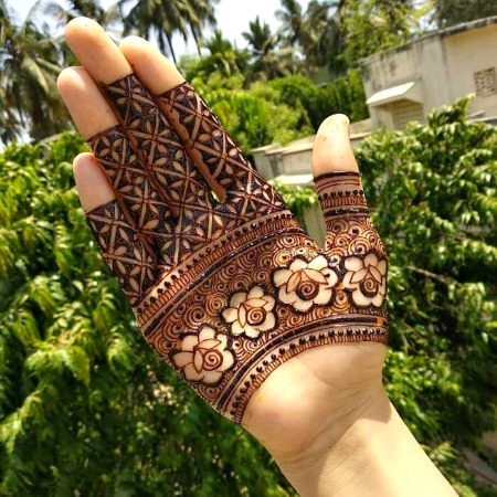 Mehndi Design image