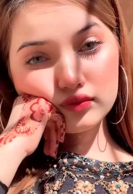 Beautiful People image