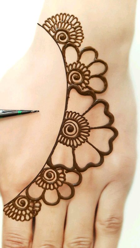 Mehndi Design image