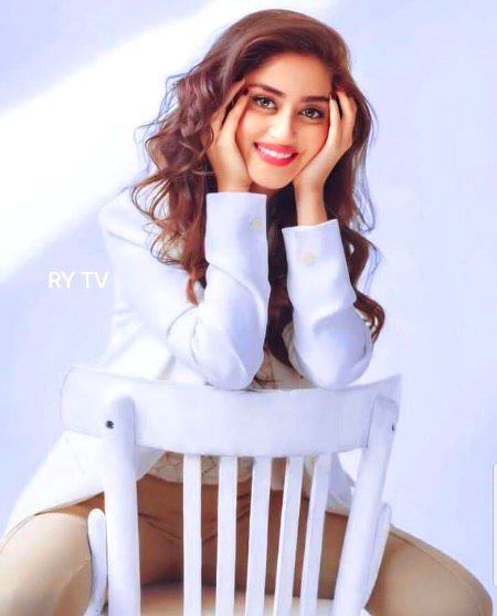 Pakistani Celebs image