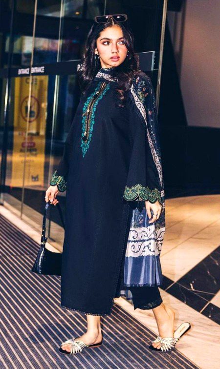 Pakistani Celebs image