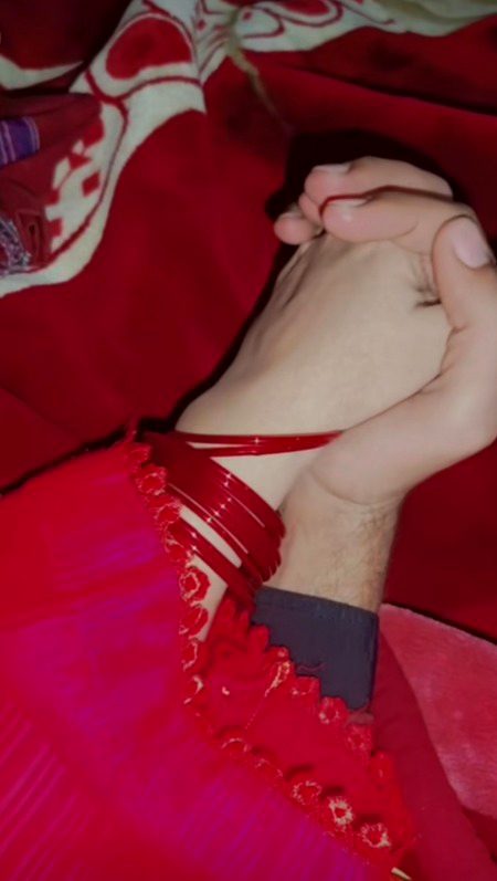 Mhb .g3 mera Hak he dedo wrna dd nhe ouga