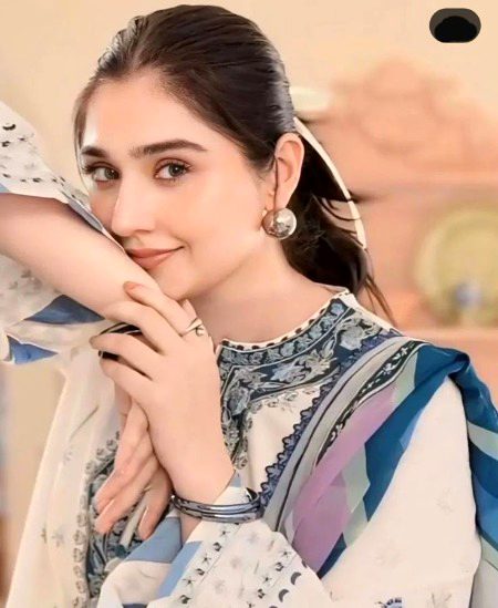 Pakistani Celebs image