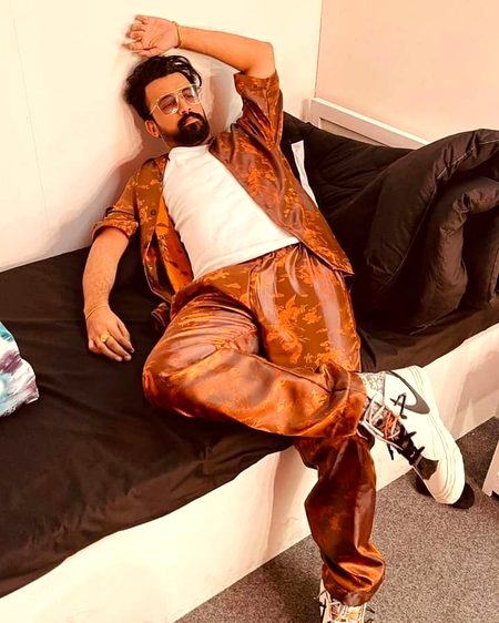 Pakistani Celebs image
