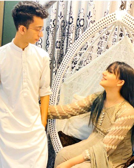 Beautiful People image