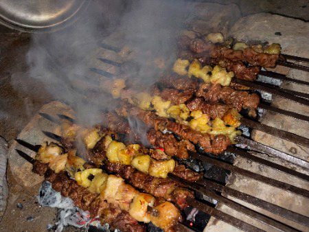 Es mosamm my maza tu krta hy