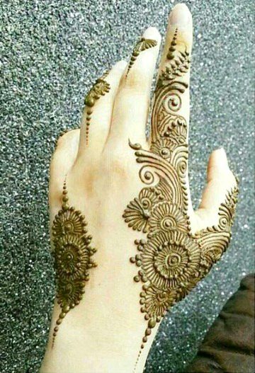 Mehndi Design image