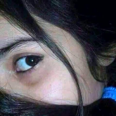 دا خلک ځکه زما سترګو ته کتلی نه شې
زه دوی رټلی یم او ما یې احترام کړی دی
