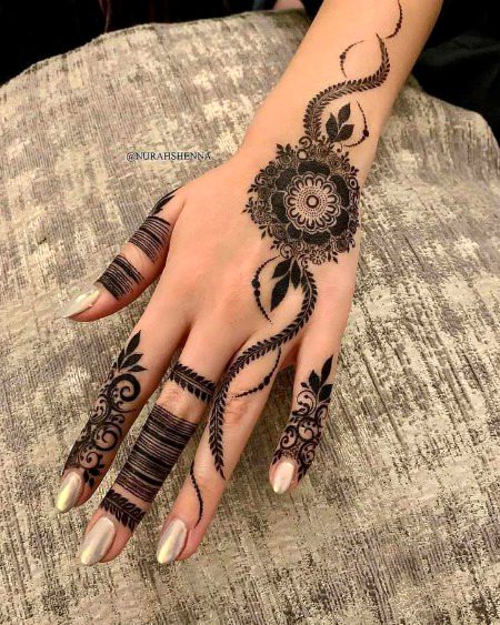 Mehndi Design image