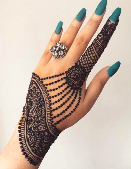 Mehndi Design image