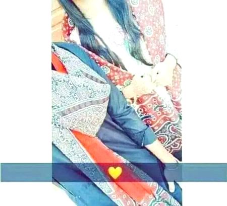 الوداع اے یار تیری جان چھوڑ دی ہم نے لکھ کر آج خود کو بیوفا قلم توڑ دی ہم نے