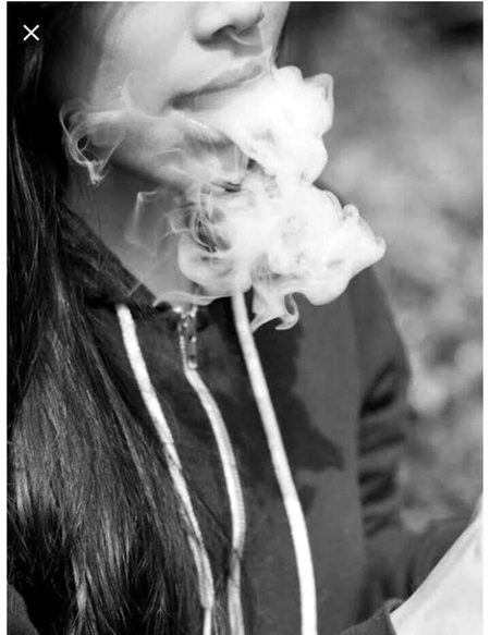 I love smoker girls.. but not so much... because smoking Will kill you...