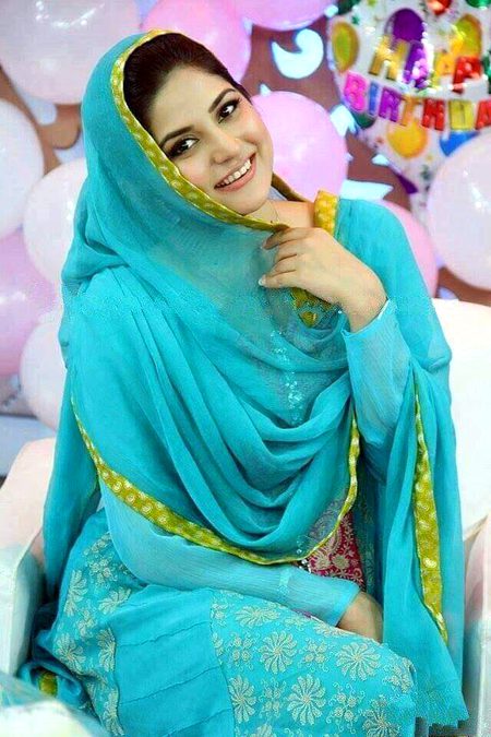 Pakistani Celebs image