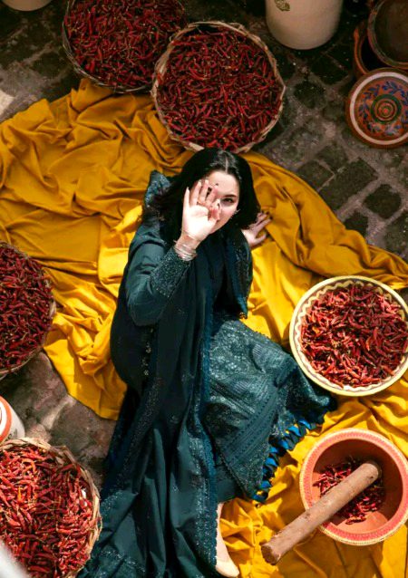 Beautiful People image