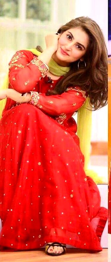 Pakistani Celebs image