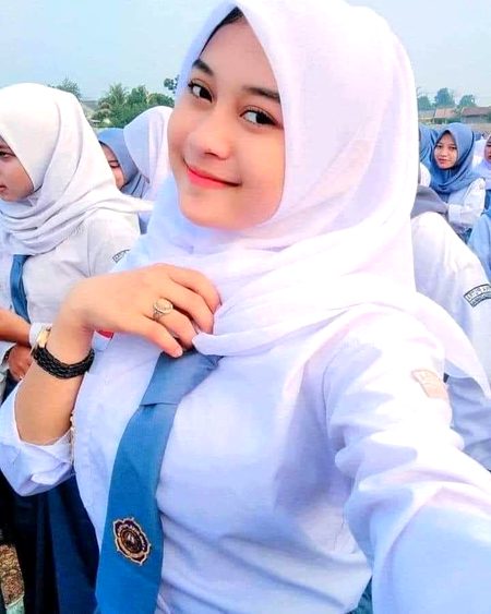 Beautiful People image