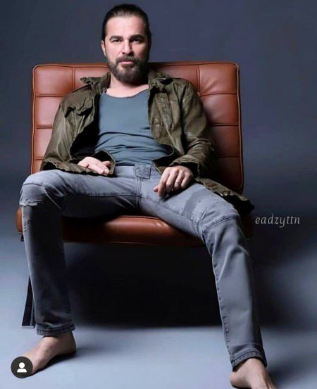 Turkish Celebs image