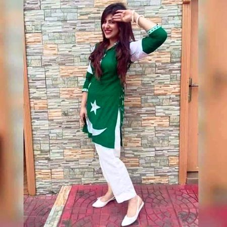 Beautiful People image