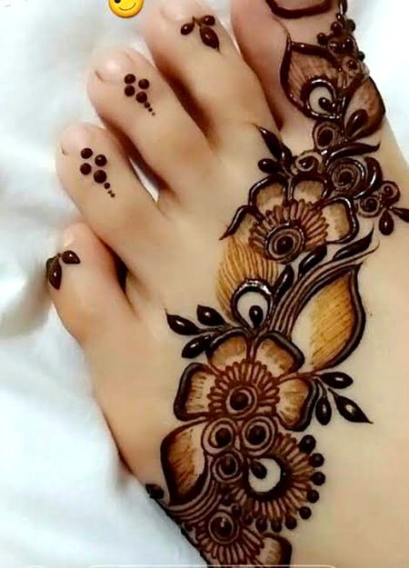 Mehndi Design image