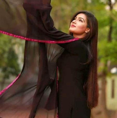 Beautiful People image