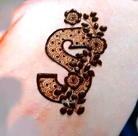 Mehndi Design image