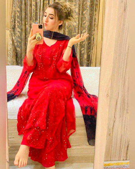 Beautiful People image