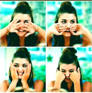 Turkish Celebs image