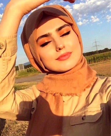 Beautiful People image