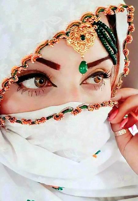 Beautiful People image