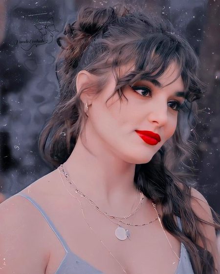 Turkish Celebs image