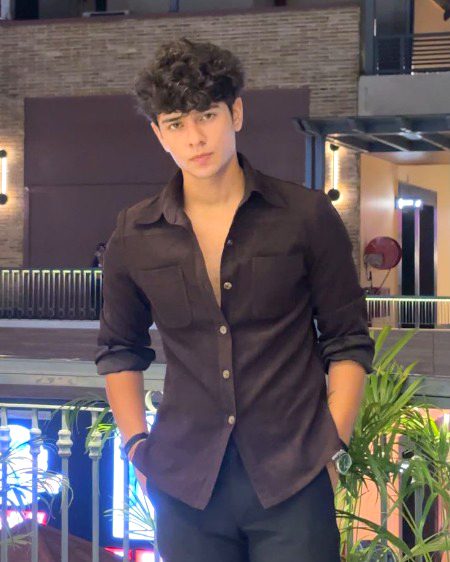 Beautiful People image