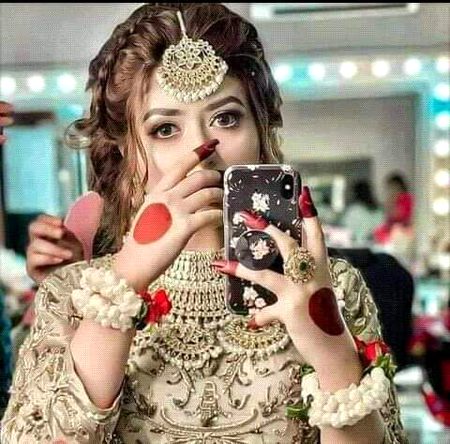 Beautiful People image