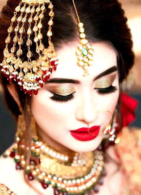 Beautiful People image