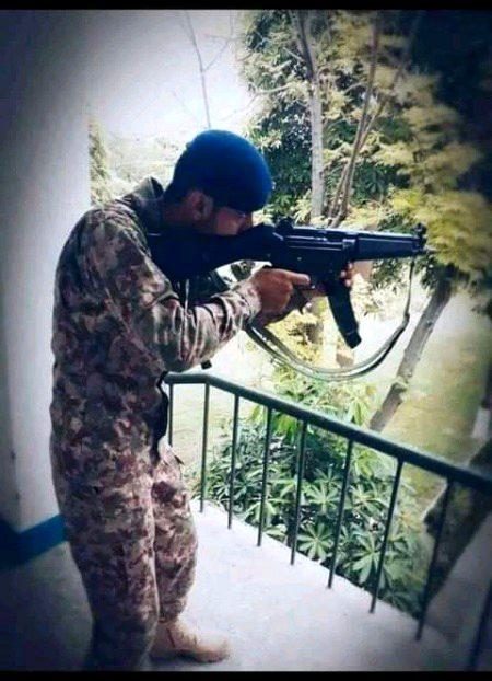 Beautiful People image