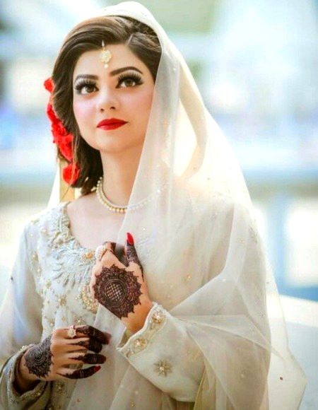 Beautiful People image