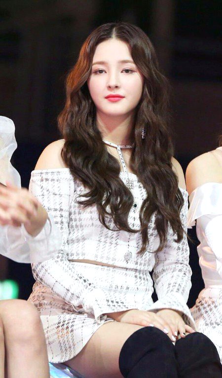 Beautiful People image