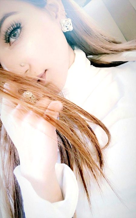 Beautiful People image