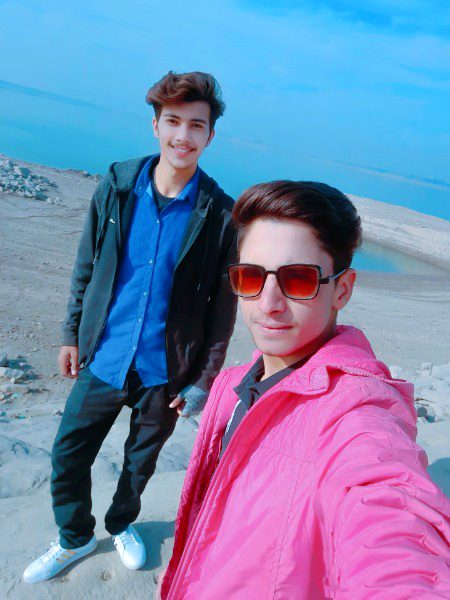 Beautiful People image