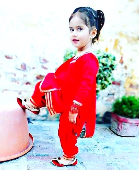 Beautiful People image