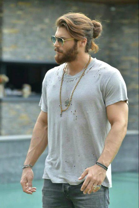 Turkish Celebs image